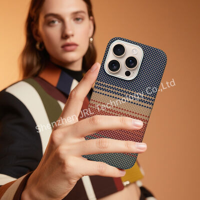 Özel Günbatımı Şablonu iPhone 17 Pro için Super İnce Aramid Karbon Elyaf Mobil Kapak